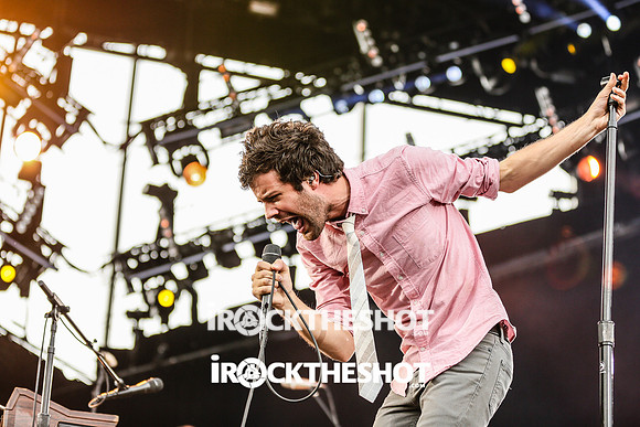 passion pit at mia festival-8