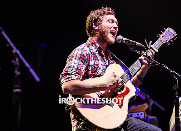 phillip phillips at the capitol theatre-2