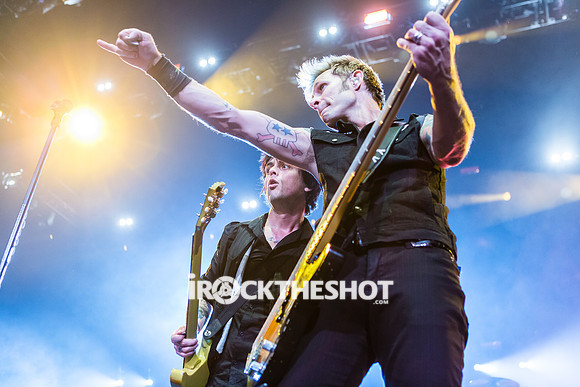 green-day-at-barclays-center-48
