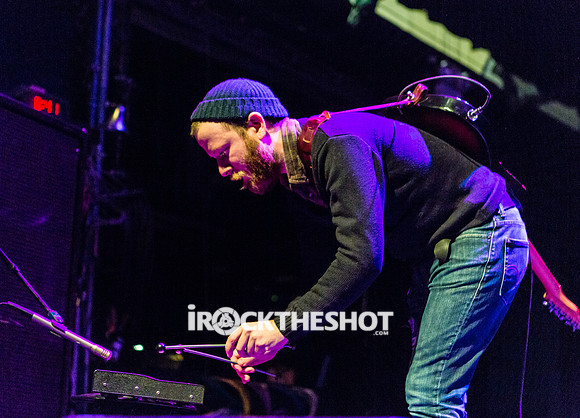 laura stevenson and the cans at terminal 5-3