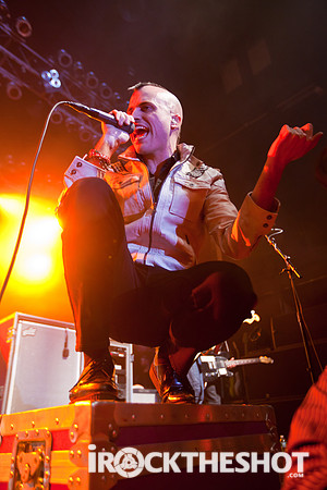 Neon Trees-4