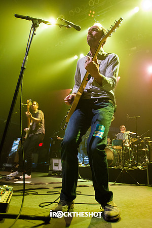 the shins at terminal 5-16