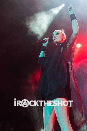 garbage-at-the-wellmont-theatre-8