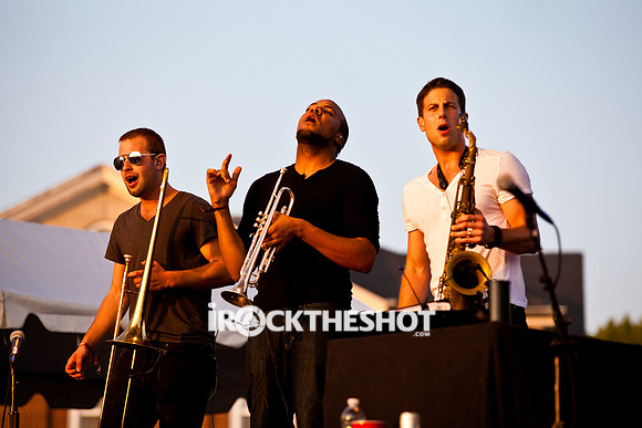 O.A.R. at dave matthews caravan-5557