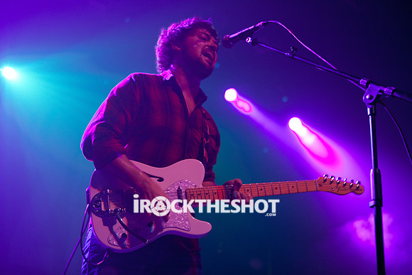 walk the moon at terminal 5-5