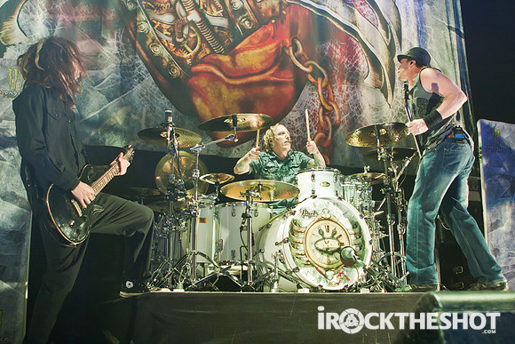 Sevendust-17