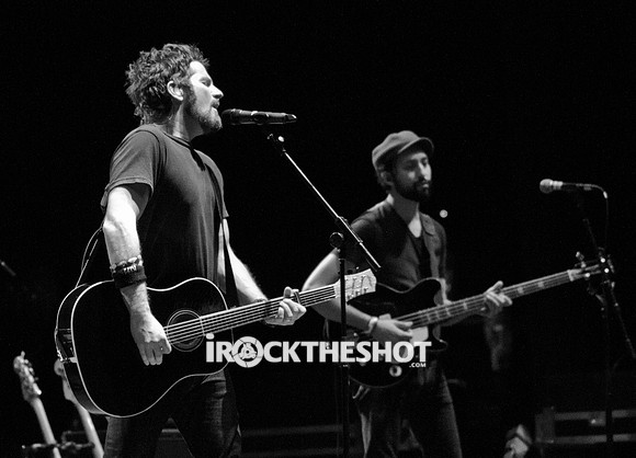 matt nathanson at the wellmont-5