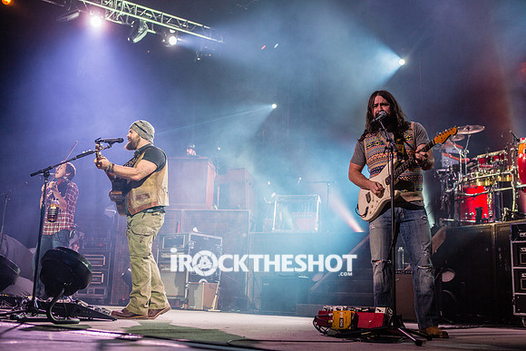 zac brown band at izod center-20